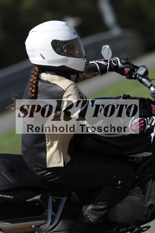 /Archiv-2022/59 31.08.2022 FM Mannhard ADR/Gruppe Mototrend/66